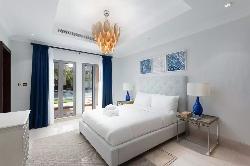 Maison Privee Palm Jumeirah in Asia & Middle East, photo 2 of 35