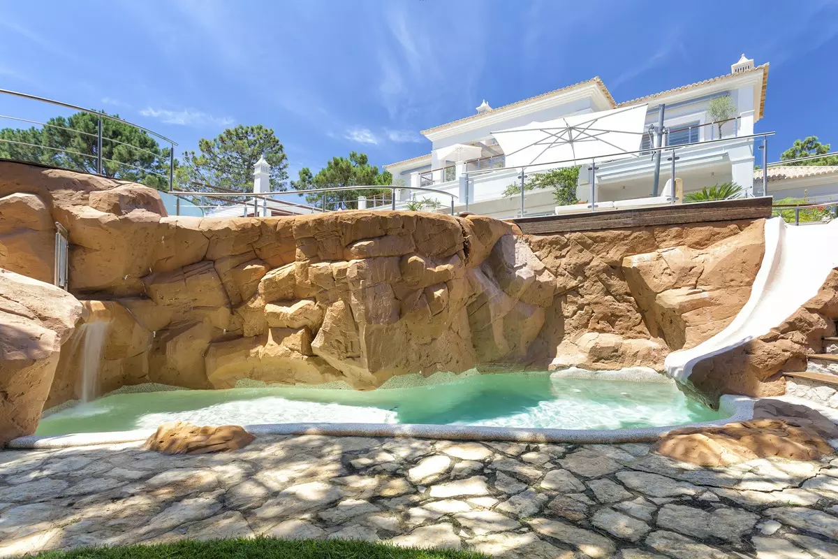 Villa VIP in Southern Europe, photo 5 of 36