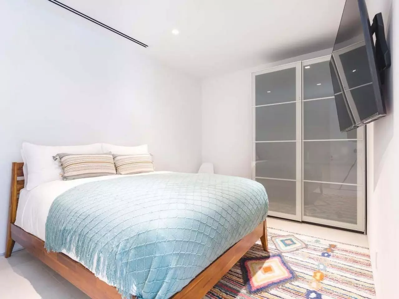 Modern House in Bahamas, photo 25 of 32