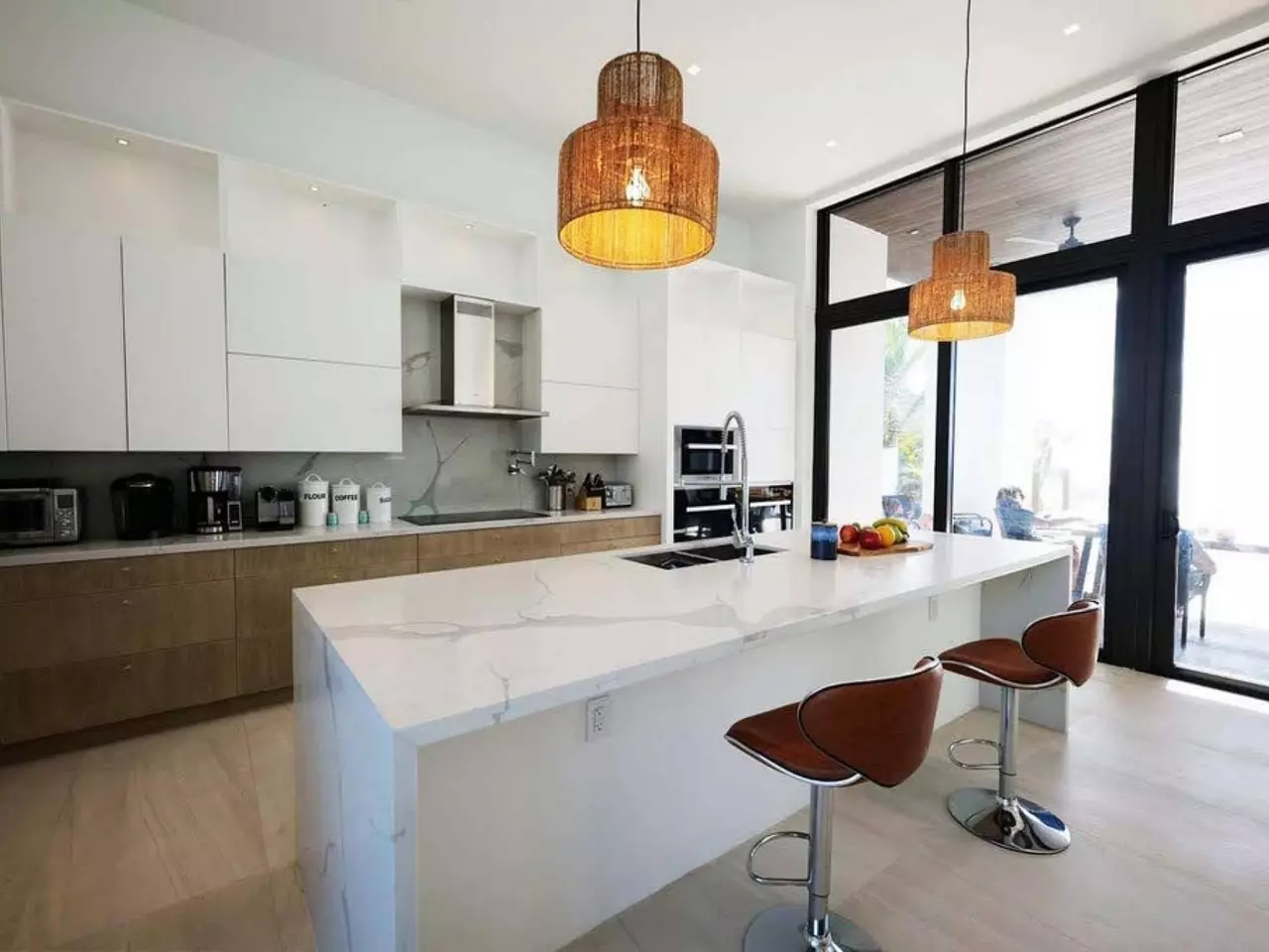 Modern House in Bahamas, photo 16 of 32