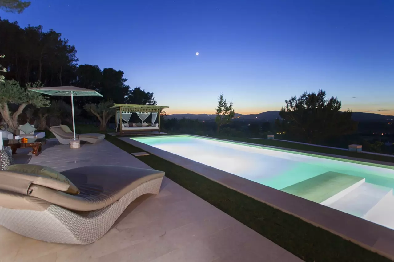 Villa Nirvana in Ibiza, photo 20 of 27