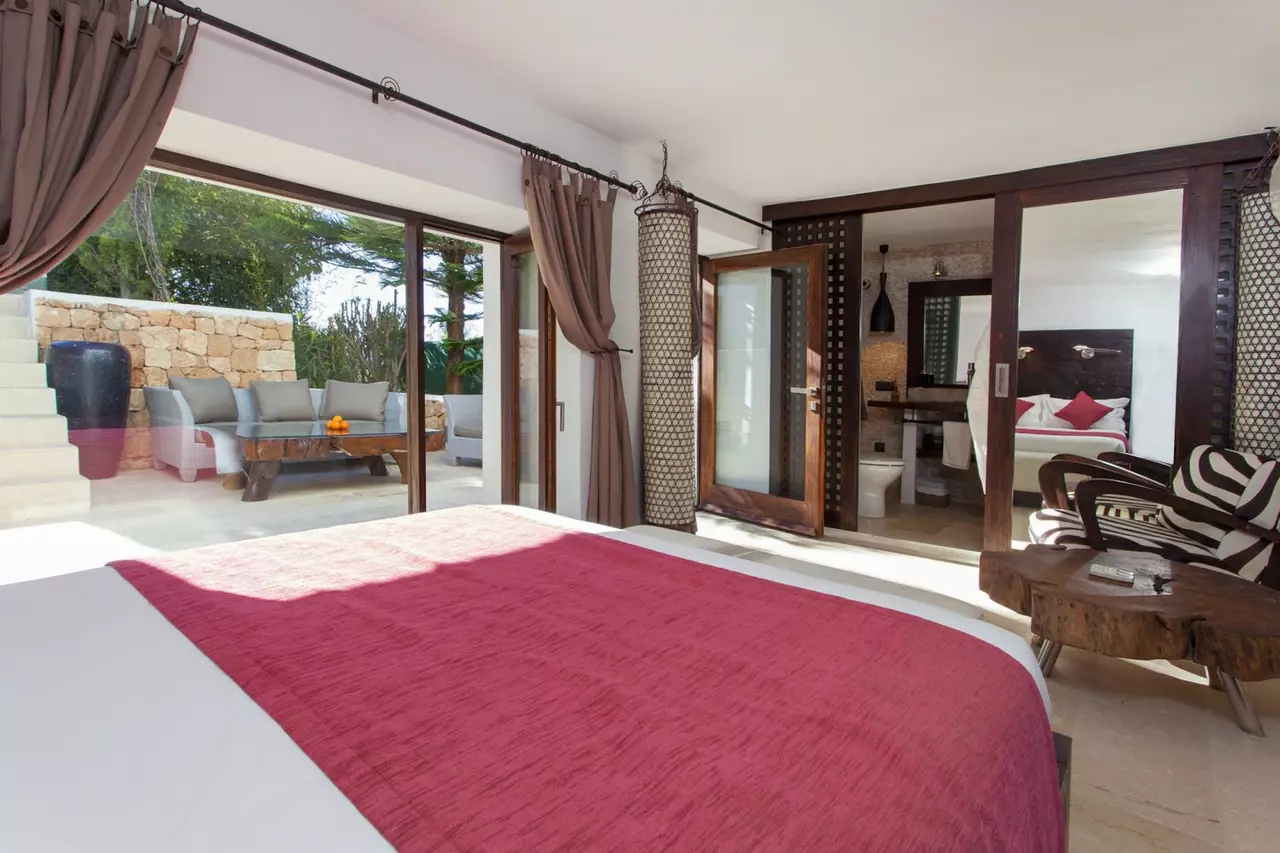 Villa Nirvana in Ibiza, photo 19 of 27