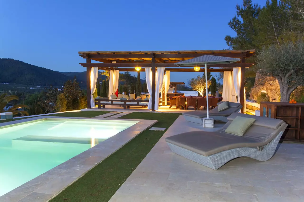 Villa Nirvana in Ibiza, photo 24 of 27