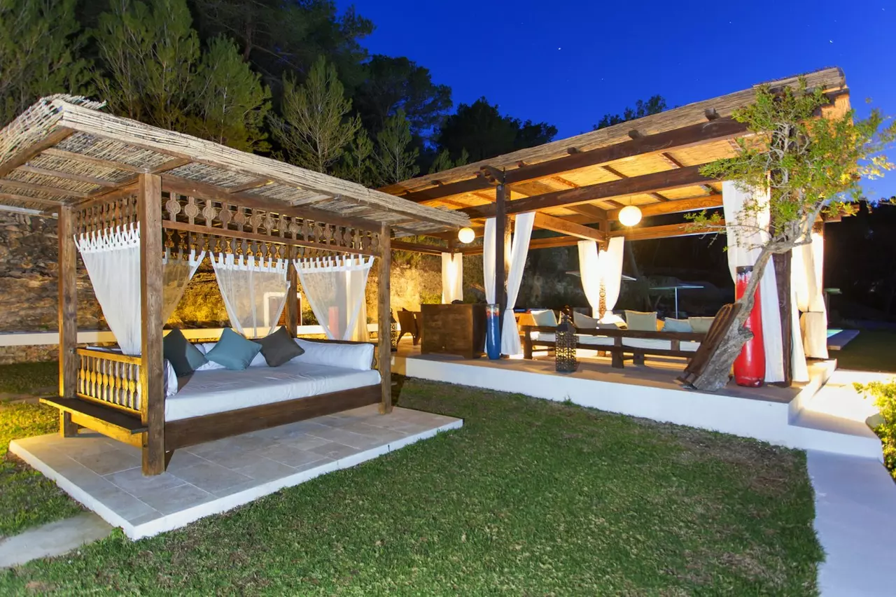 Villa Nirvana in Ibiza, photo 8 of 27