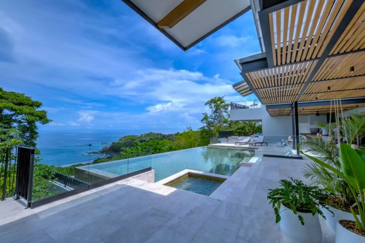 Casa Tres Monos in Costa Rica, photo 12 of 32