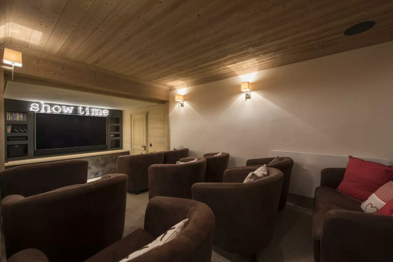 Chalet Valentine in French Alps, photo 15 of 29
