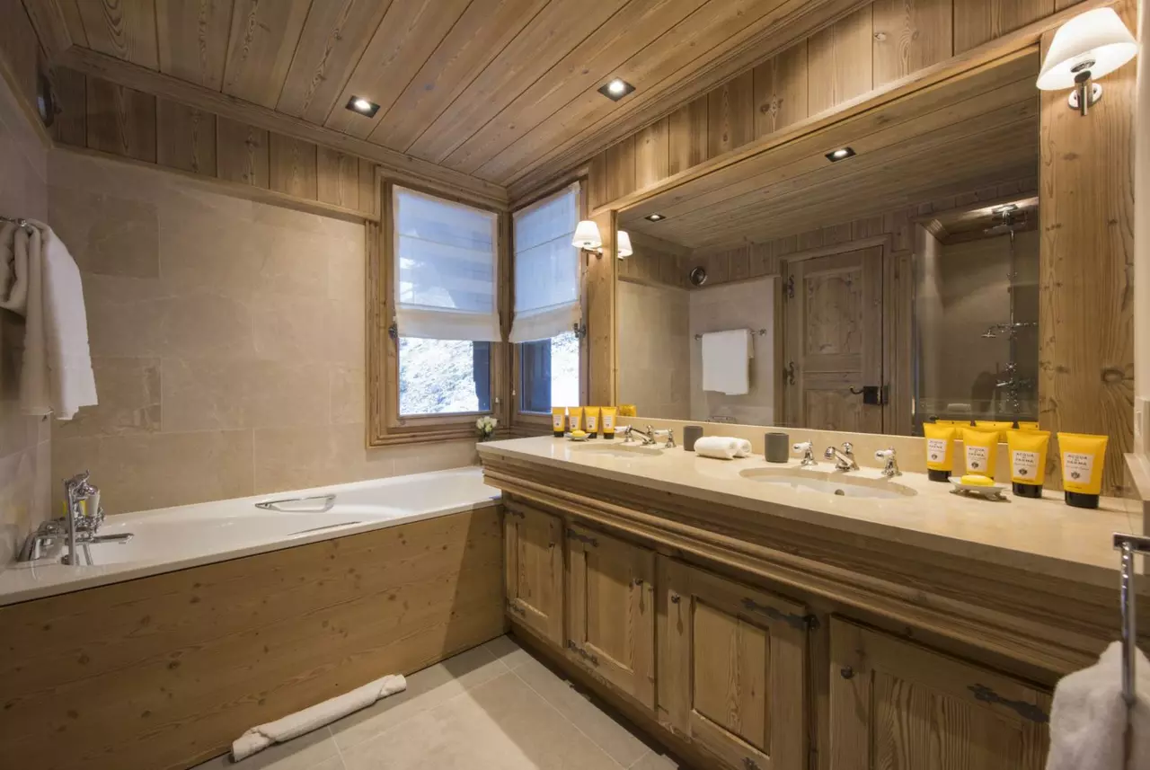 Chalet Valentine in French Alps, photo 25 of 29