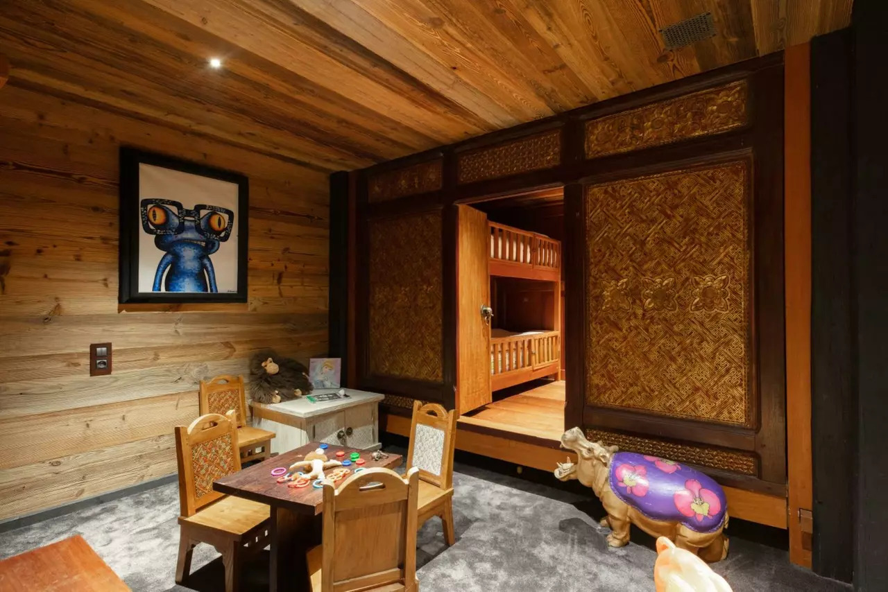 Chalet Ubud in French Alps, photo 16 of 21