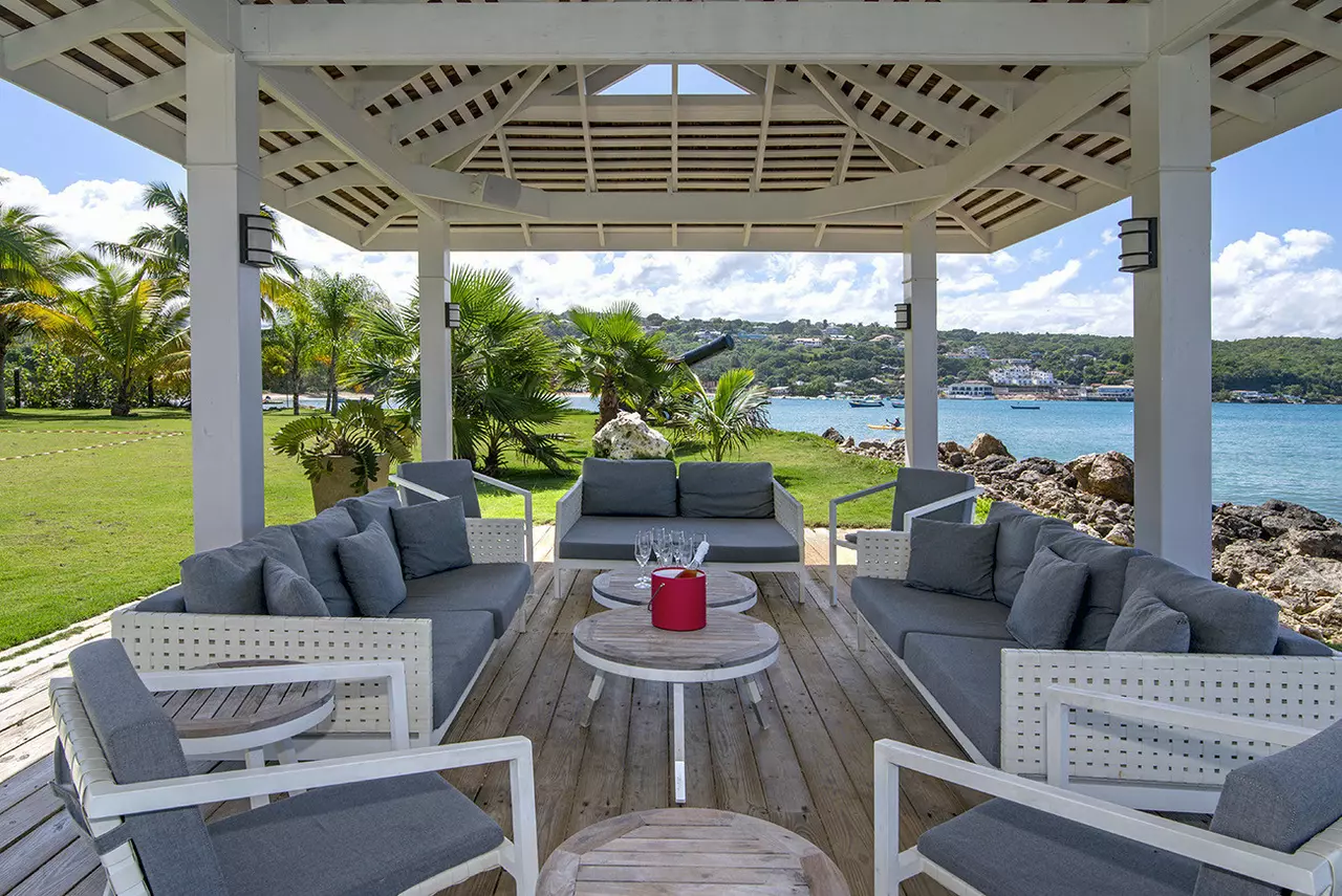 A Summer Place on the Beach in Other Caribbean Islands, photo 18 of 30