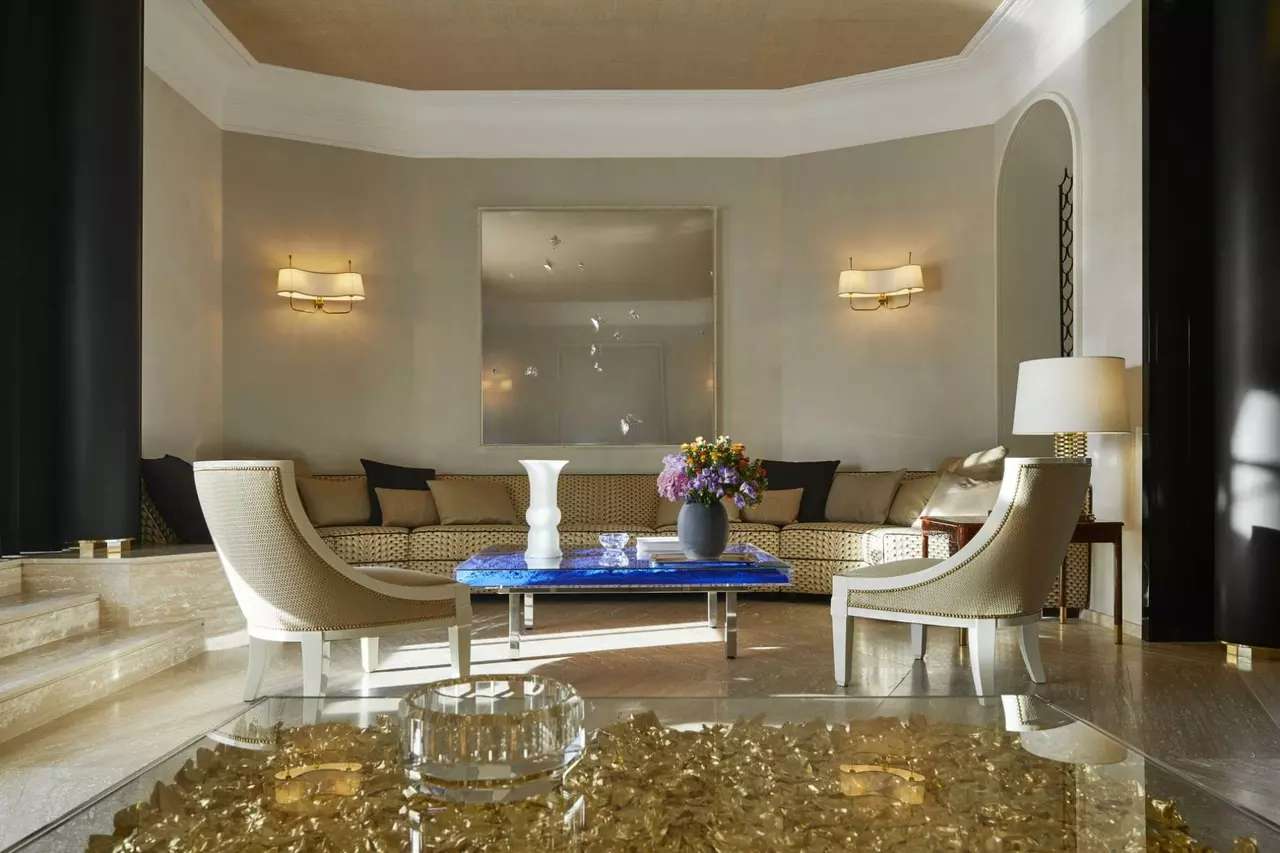 Chateau Saint-Maur in Saint-Tropez, photo 3 of 37