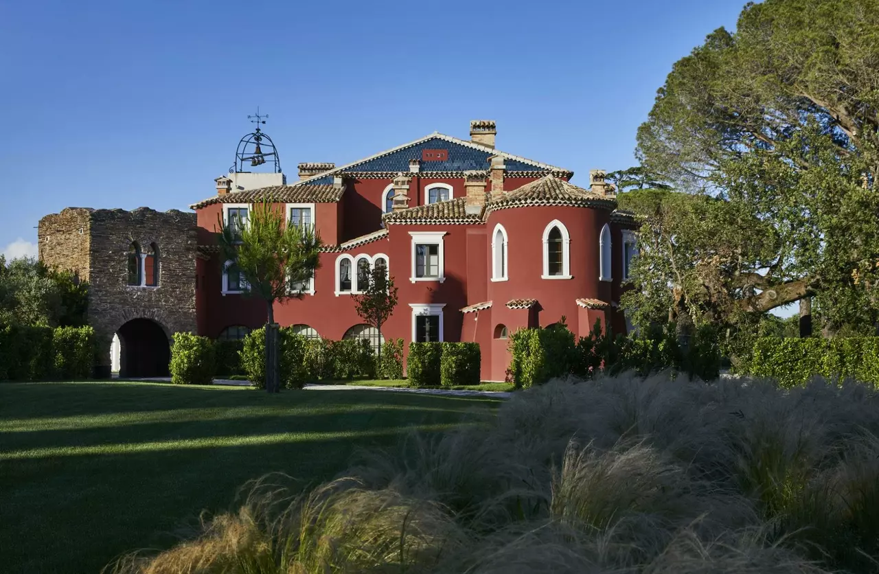 Chateau Saint-Maur in Saint-Tropez, photo 30 of 37