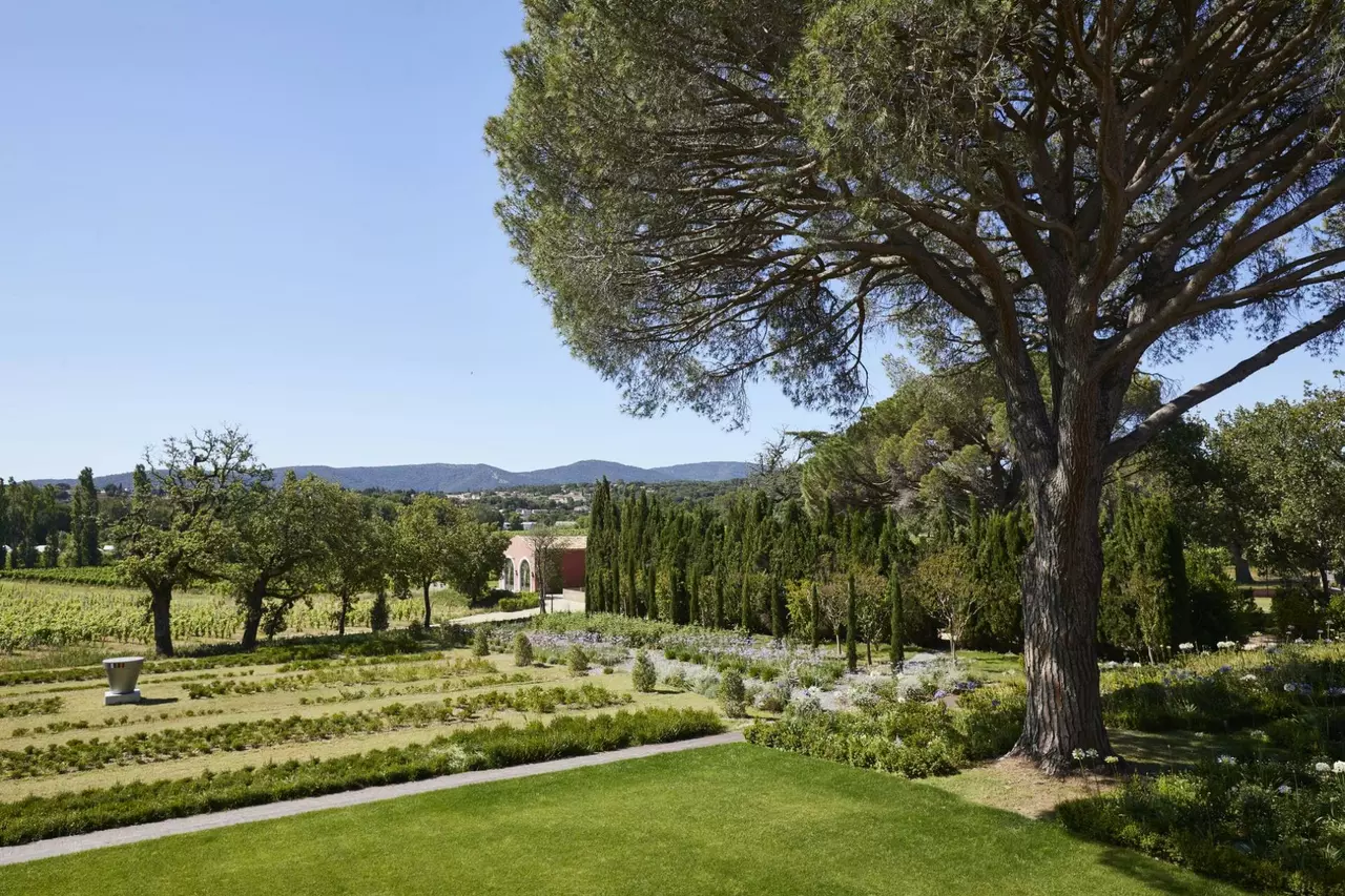 Chateau Saint-Maur in Saint-Tropez, photo 6 of 37