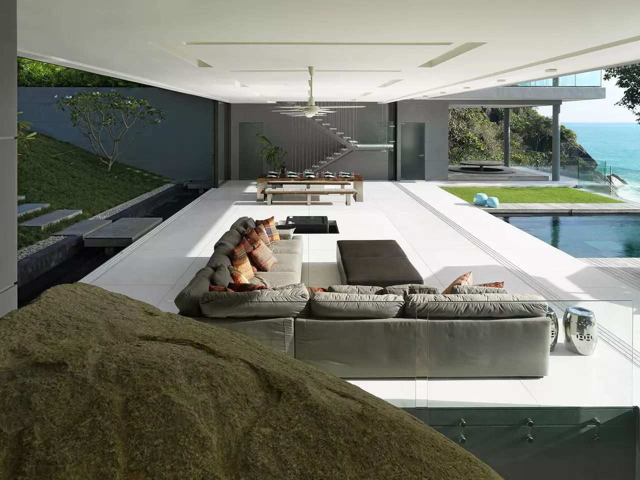 Villa for 12 Guests in Kamala in Phuket & Andaman Coast, photo 3 of 30