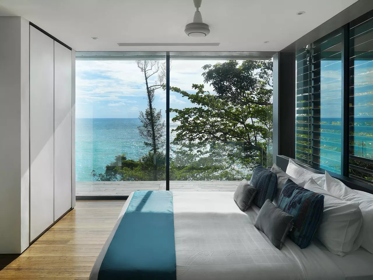 Villa for 12 Guests in Kamala in Phuket & Andaman Coast, photo 6 of 30