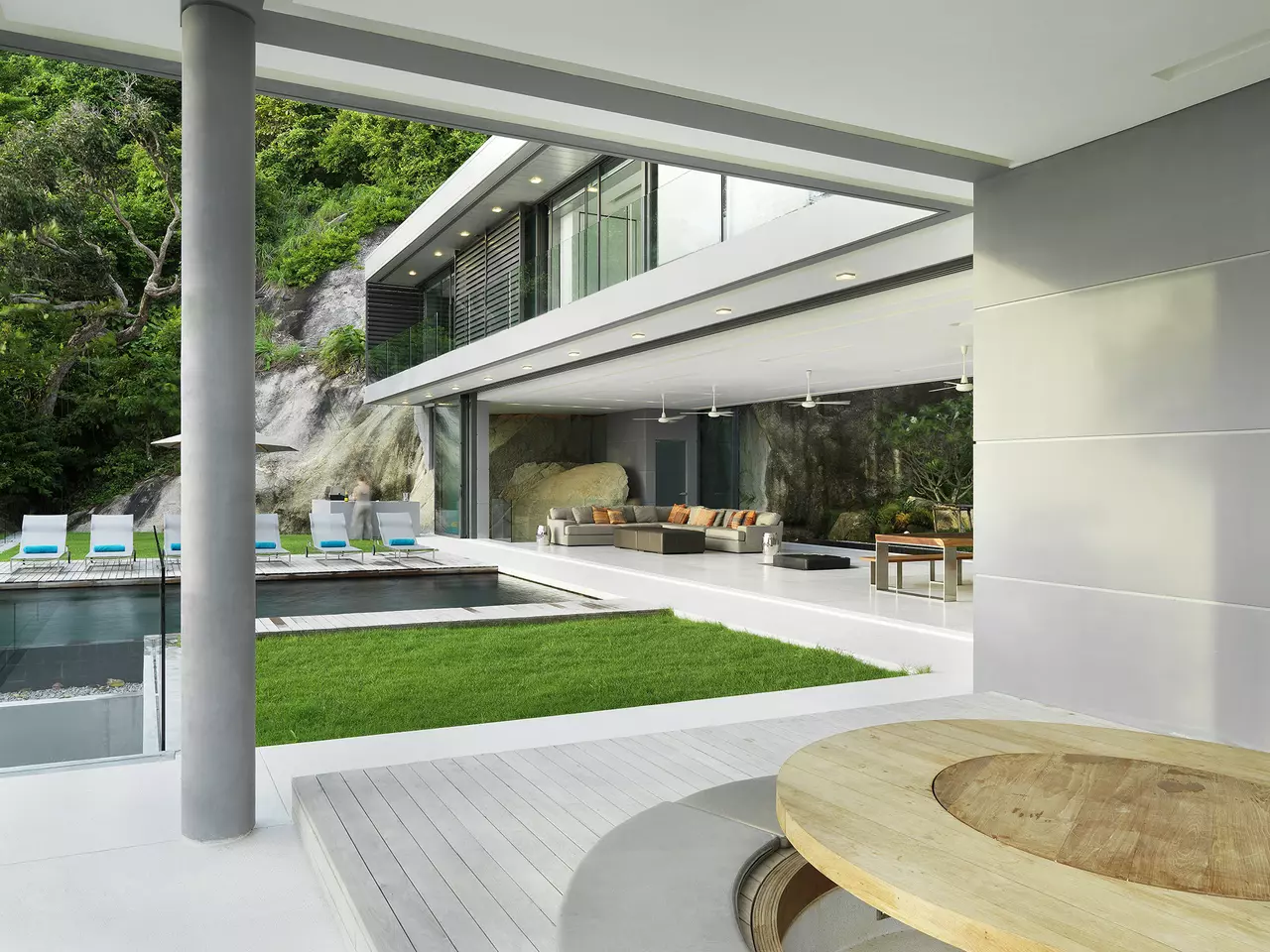 Villa for 12 Guests in Kamala in Phuket & Andaman Coast, photo 11 of 30