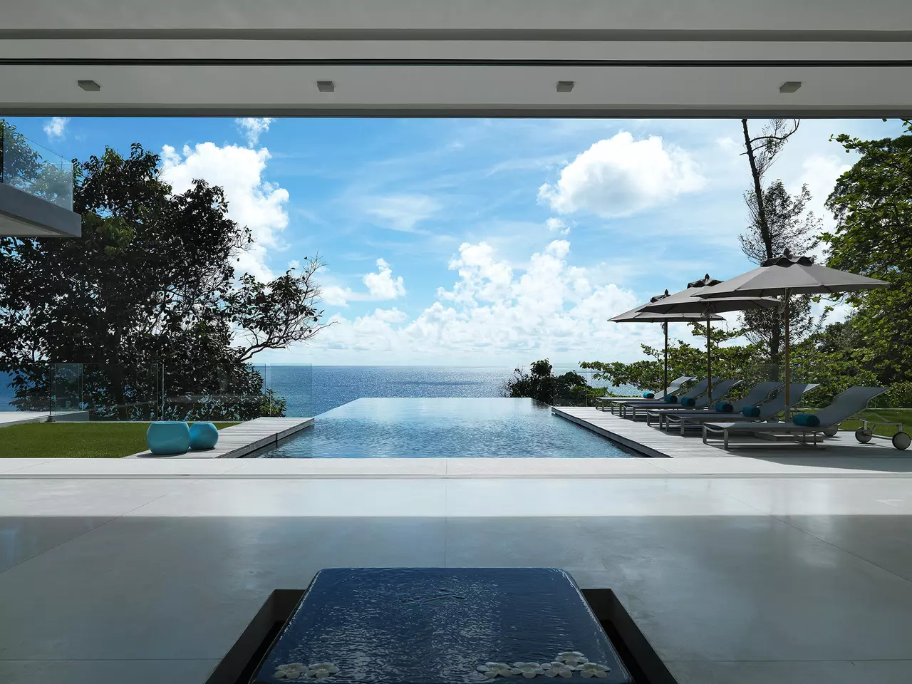 Villa for 12 Guests in Kamala in Phuket & Andaman Coast, photo 12 of 30