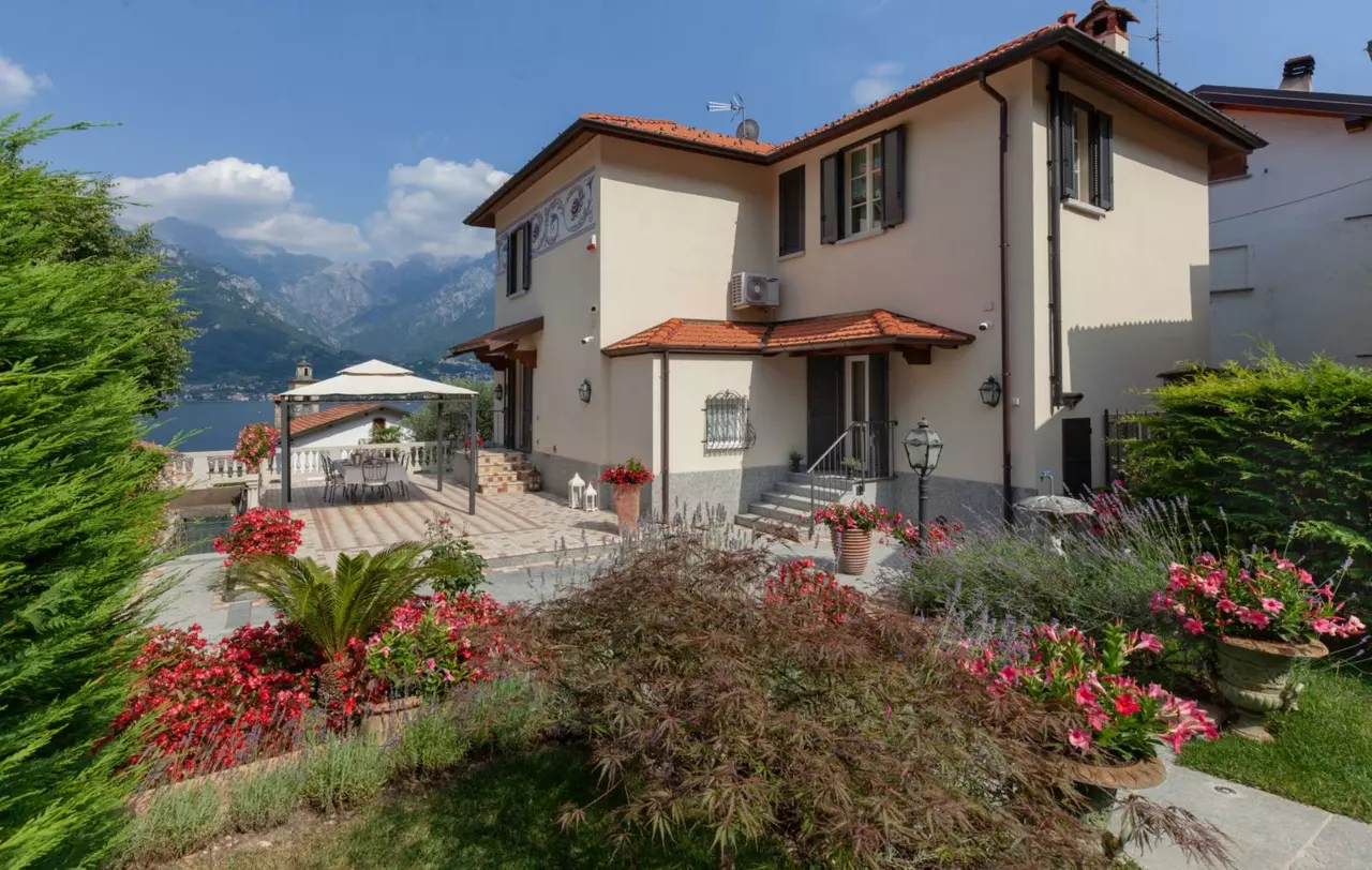 Villa Dolce Vita in Lake Como, photo 12 of 21