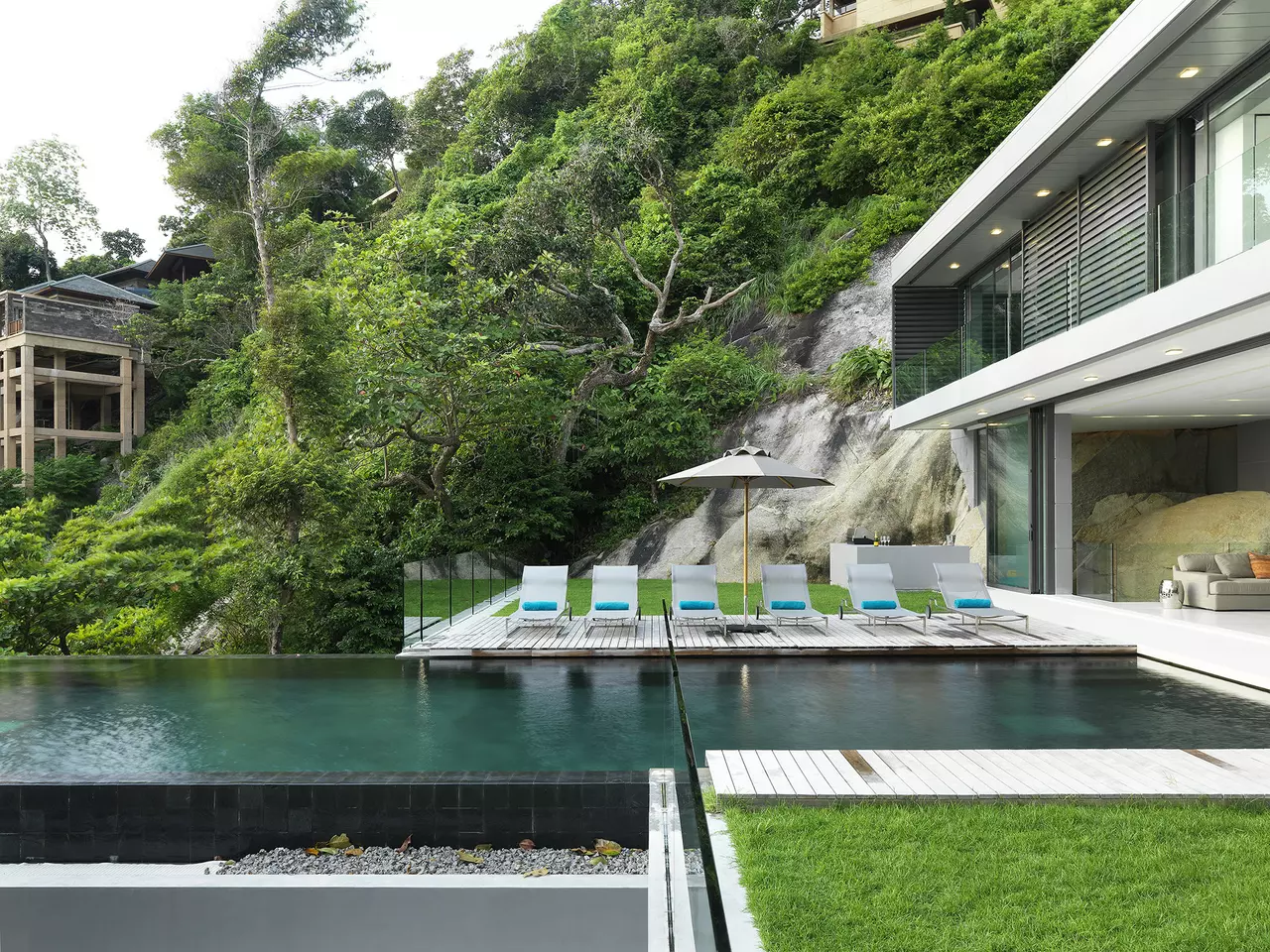 Villa for 12 Guests in Kamala in Phuket & Andaman Coast, photo 19 of 30