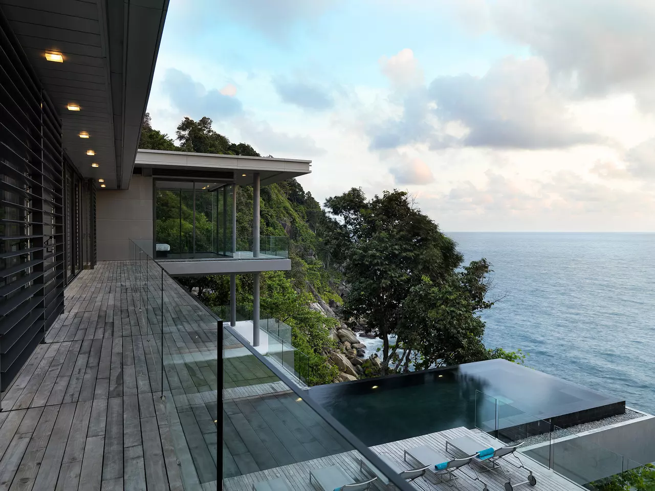 Villa for 12 Guests in Kamala in Phuket & Andaman Coast, photo 20 of 30