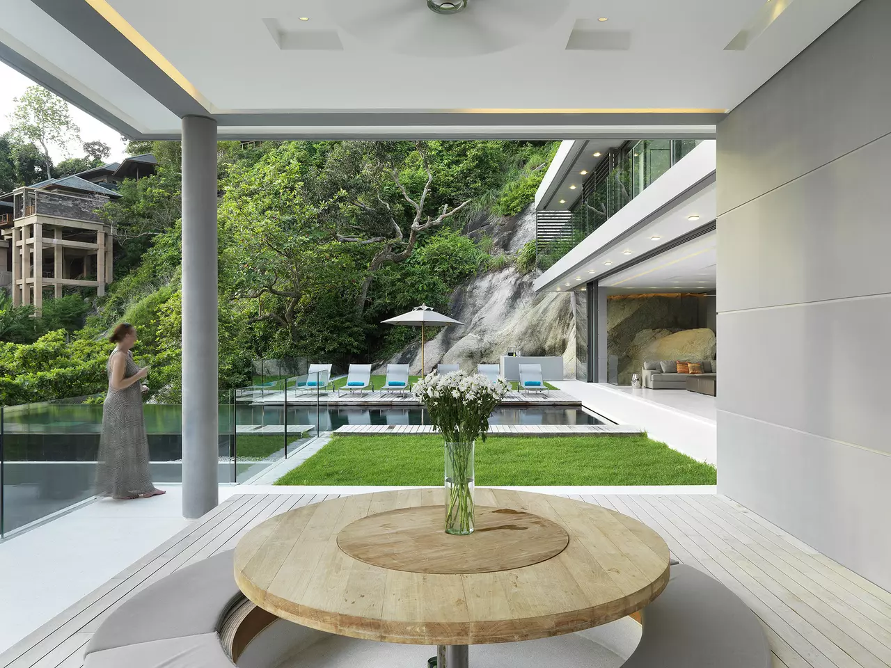 Villa for 12 Guests in Kamala in Phuket & Andaman Coast, photo 27 of 30