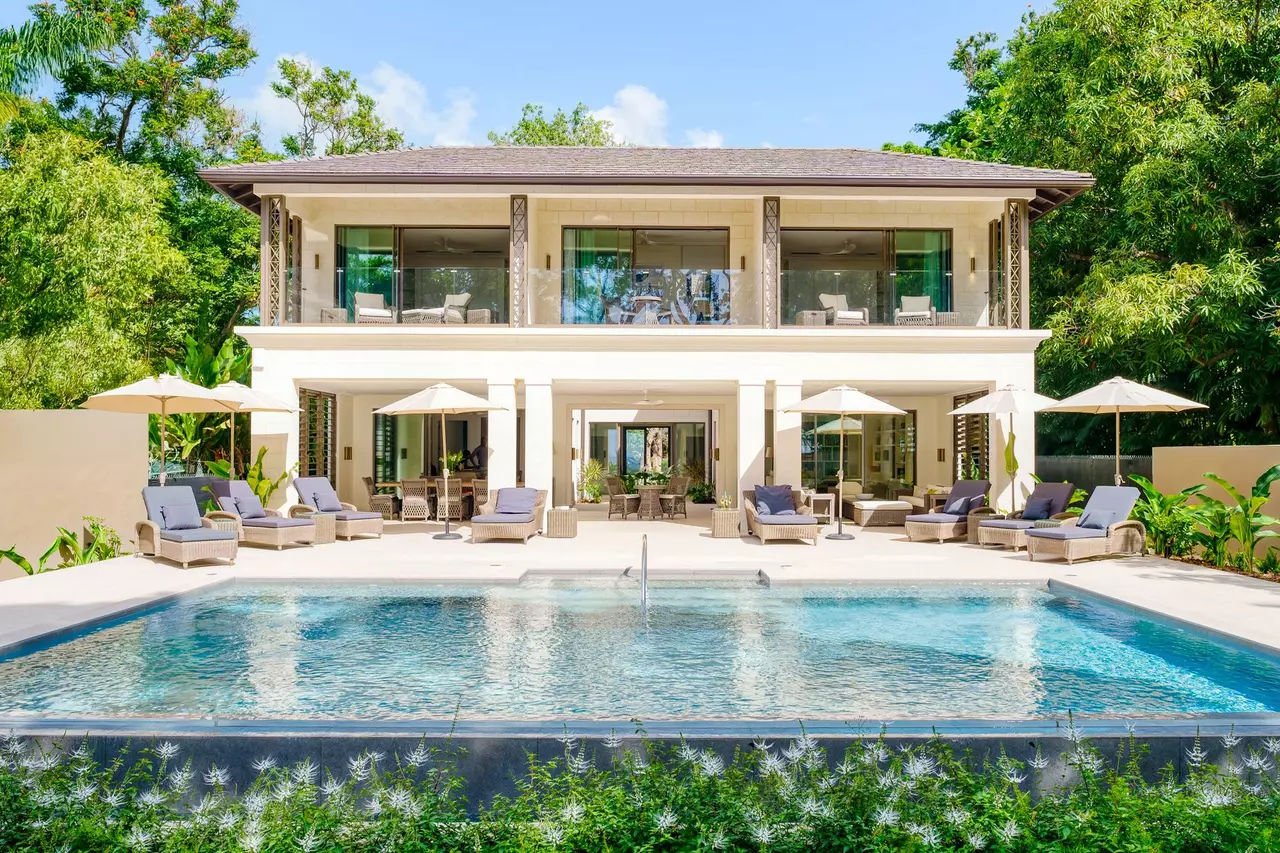 Platinum Coast Villa in Barbados, photo 2 of 30