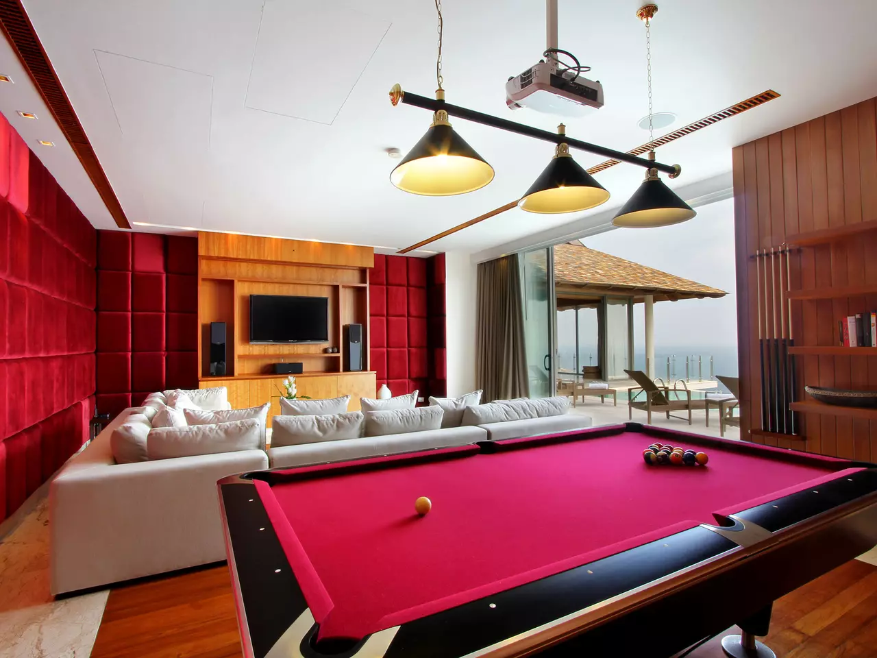 6-Bedroom Villa in Kamala in Phuket & Andaman Coast, photo 7 of 29