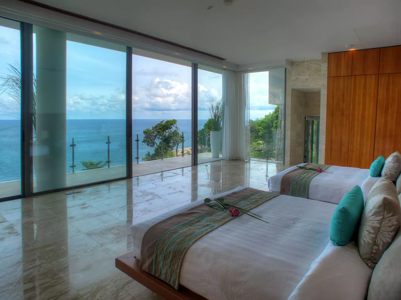 6-Bedroom Villa in Kamala in Phuket & Andaman Coast, photo 11 of 29