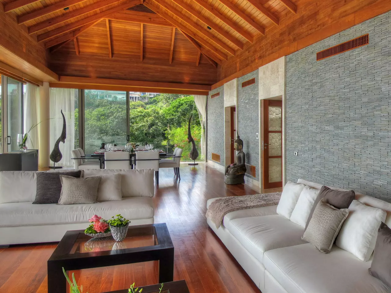 6-Bedroom Villa in Kamala in Phuket & Andaman Coast, photo 19 of 29