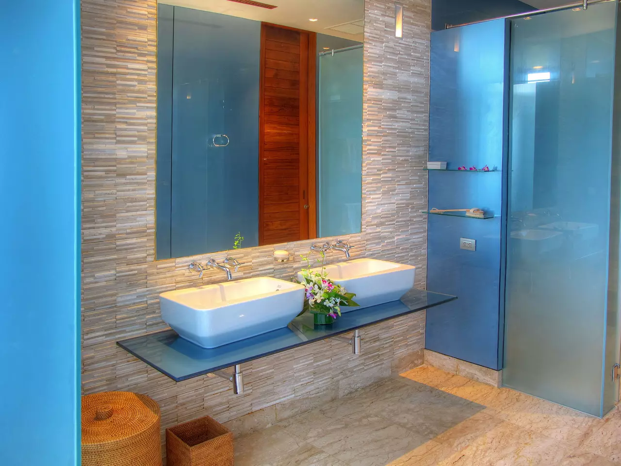 6-Bedroom Villa in Kamala in Phuket & Andaman Coast, photo 27 of 29