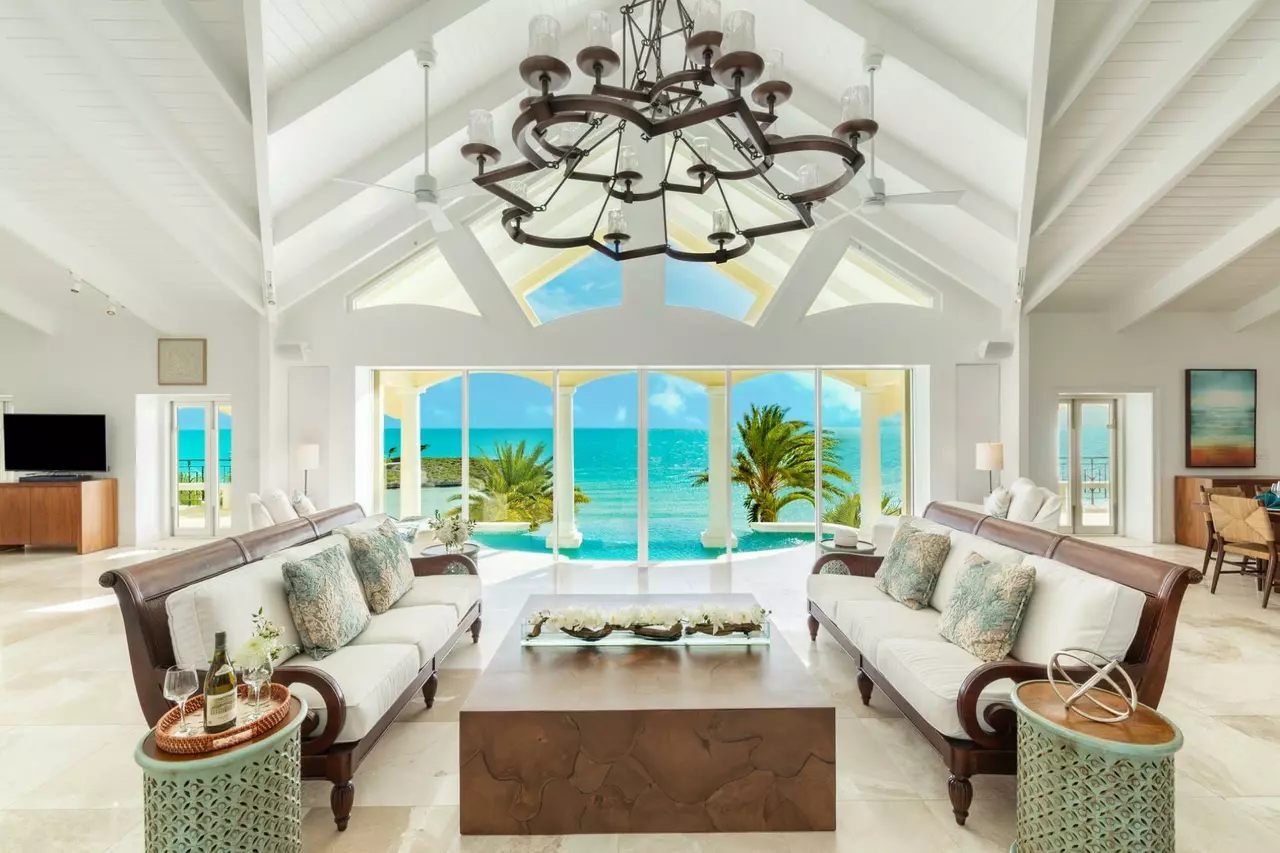 Emara Estate in Turks and Caicos, photo 17 of 38