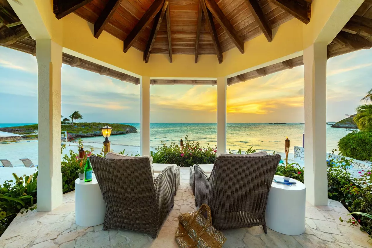 Emara Estate in Turks and Caicos, photo 12 of 38