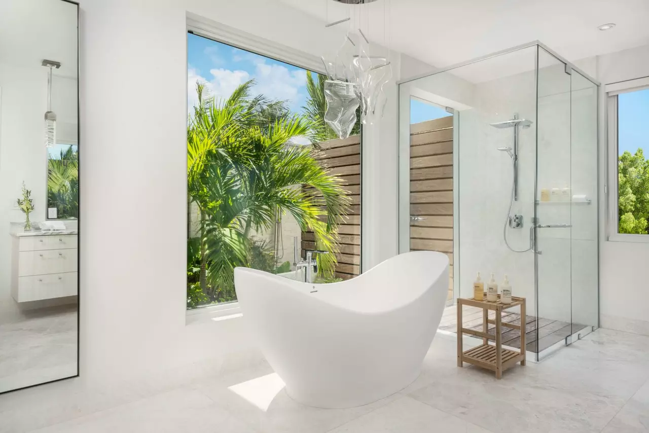 Villa Emerald Bay in Turks and Caicos, photo 23 of 23