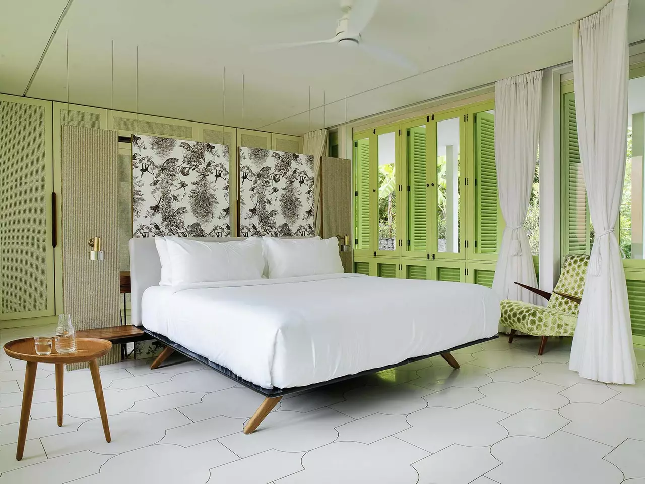 5-Bedroom Villa Sleeping 10, Kerobokan Kelod in Bali, photo 8 of 21