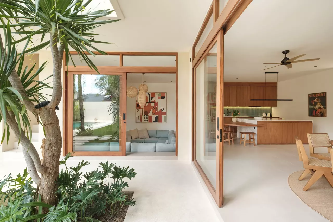 4-Bedroom Villa in Denpasar in Bali, photo 7 of 25