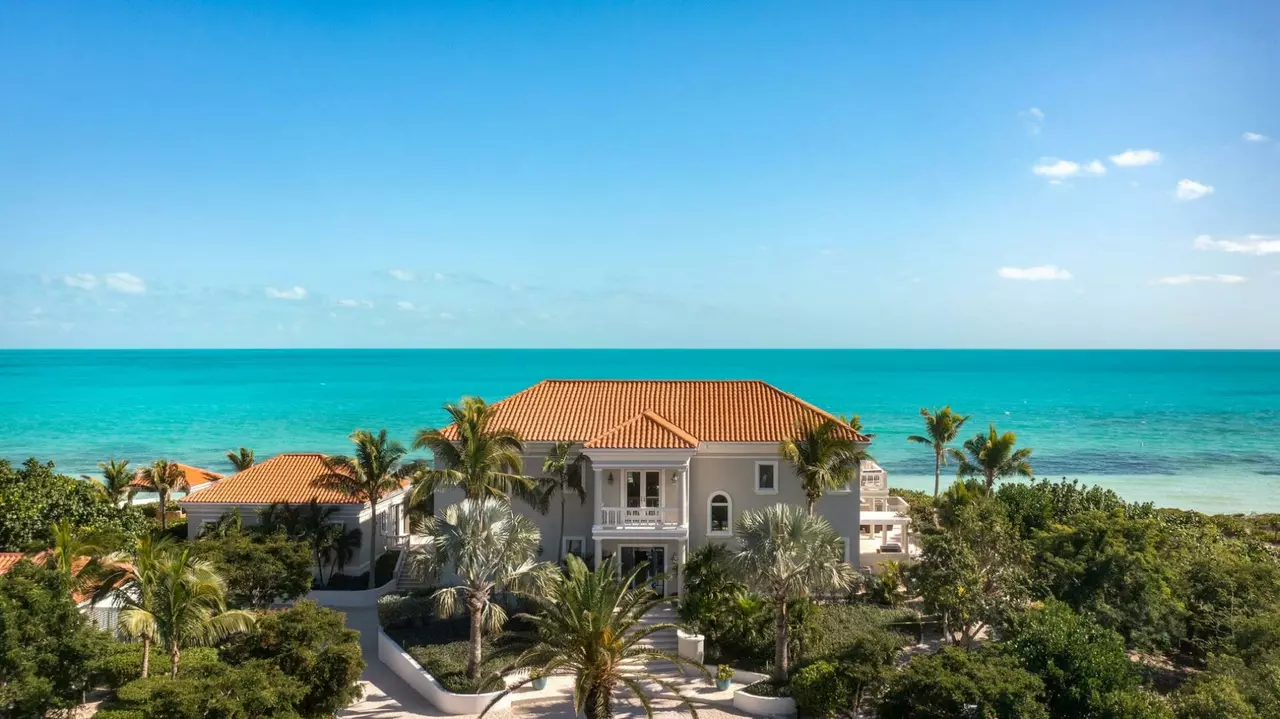 Haven House in Turks and Caicos, photo 10 of 36