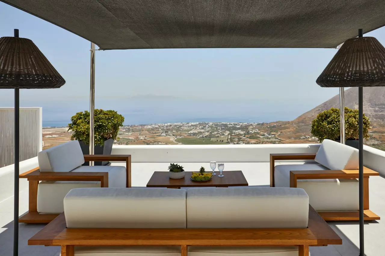 Kamini Estate in Santorini, photo 7 of 32