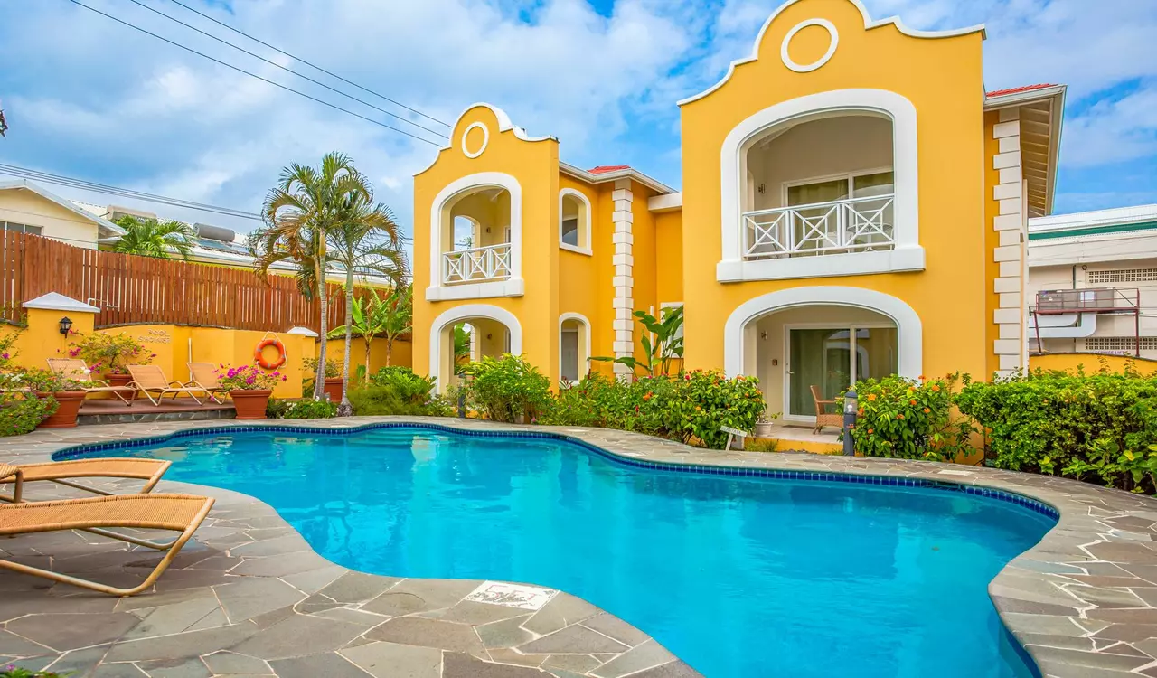 Waterside townhouse in Saint Lucia, photo 2 of 30