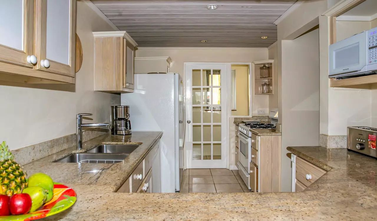 Waterside townhouse in Saint Lucia, photo 6 of 30