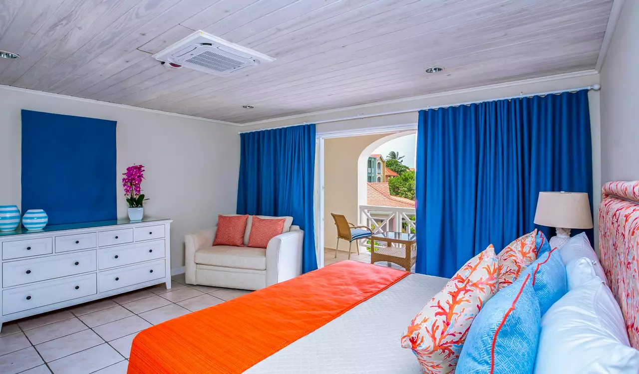 Waterside townhouse in Saint Lucia, photo 16 of 30
