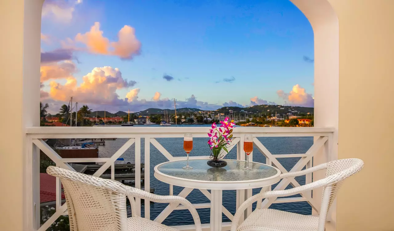 Waterside townhouse in Saint Lucia, photo 30 of 30