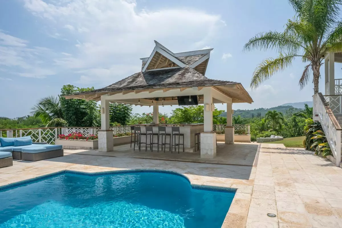 Haystack at the Tryall Club in Jamaica, photo 6 of 24