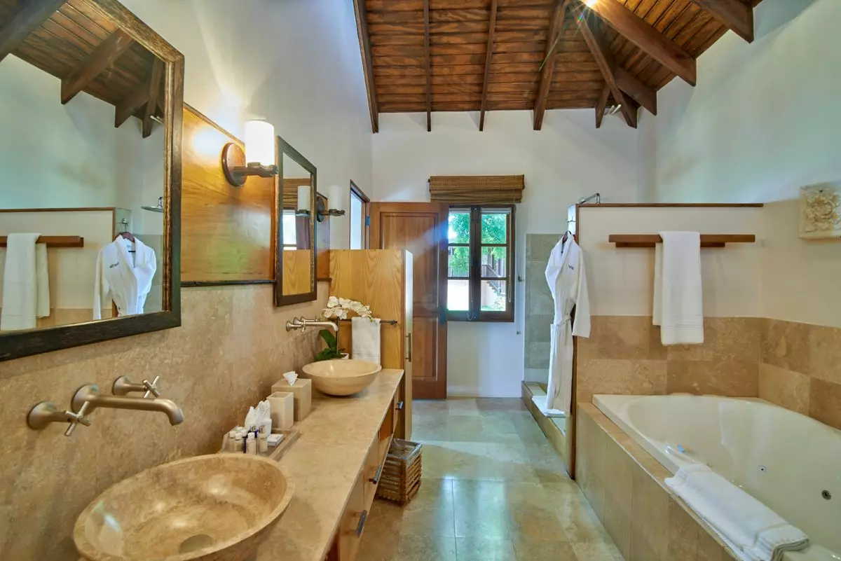 Calabash Hotel - 5 Bedroom Treefrog Villa in Grenada, photo 11 of 30