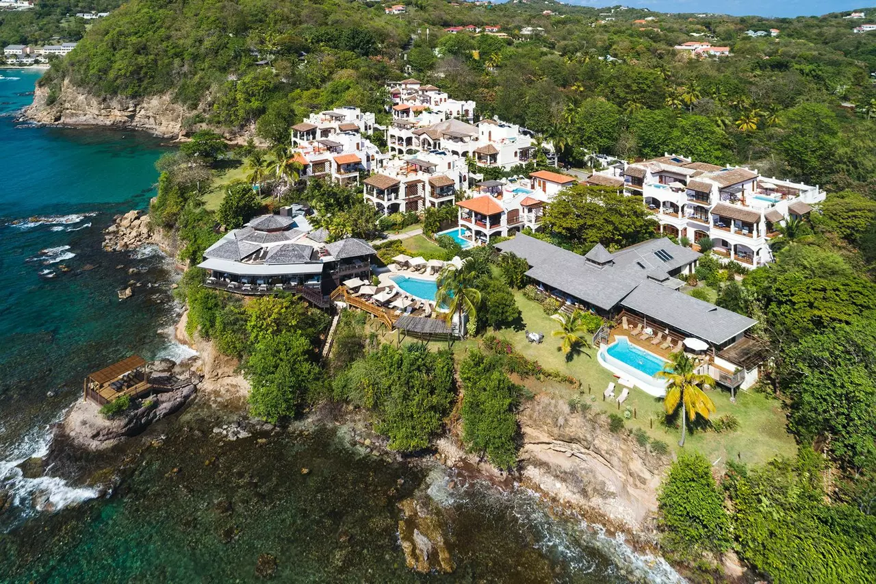 Cap Maison Oceanview Pool & Terrace Villa (2 bed) in Saint Lucia, photo 16 of 30
