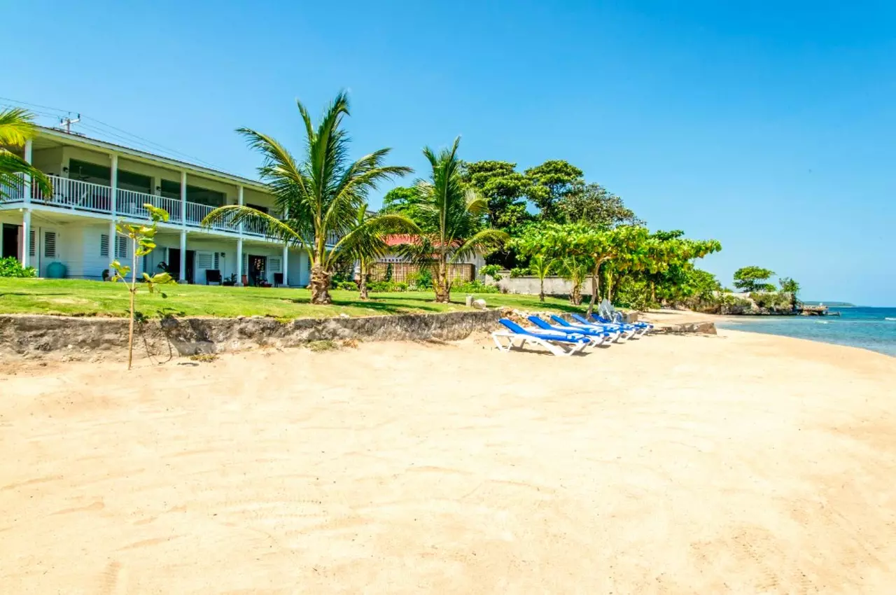 Spanish Cove in Jamaica, photo 15 of 29