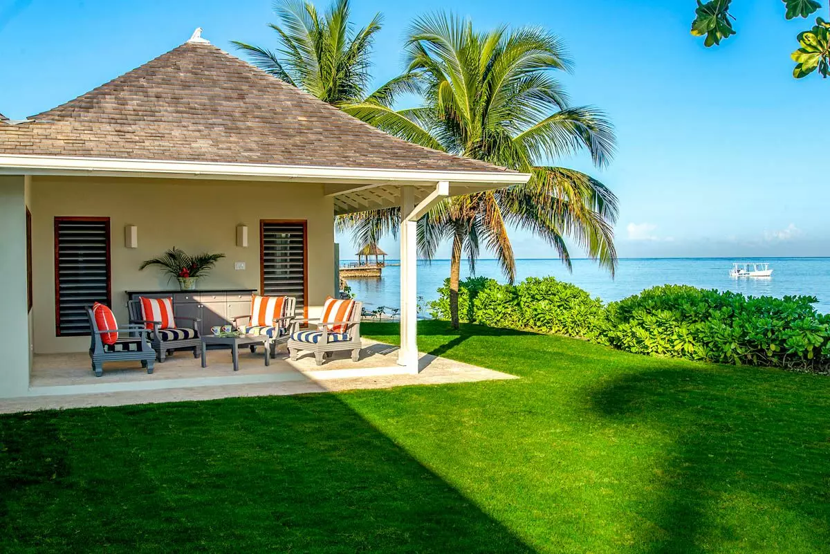 Sunset Beach Villa in Jamaica, photo 10 of 30