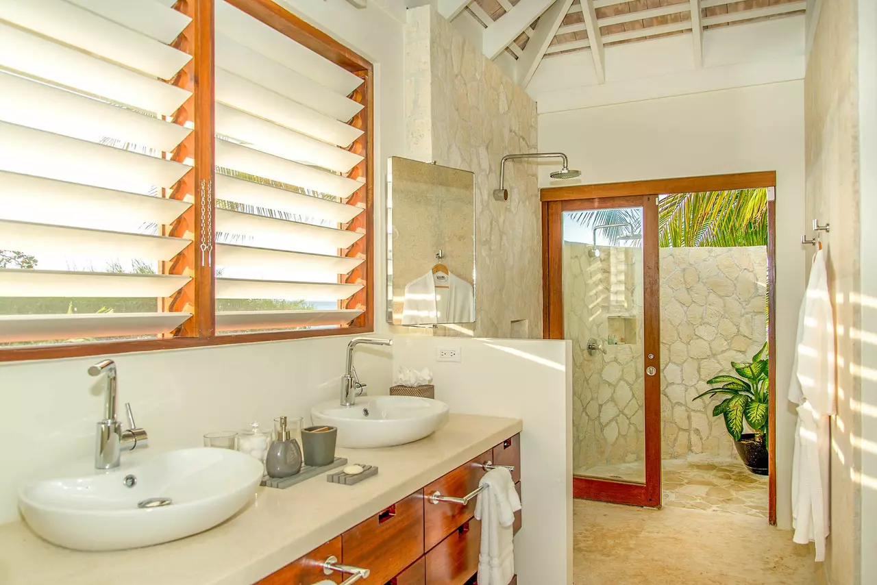 Sunset Beach Villa in Jamaica, photo 12 of 30