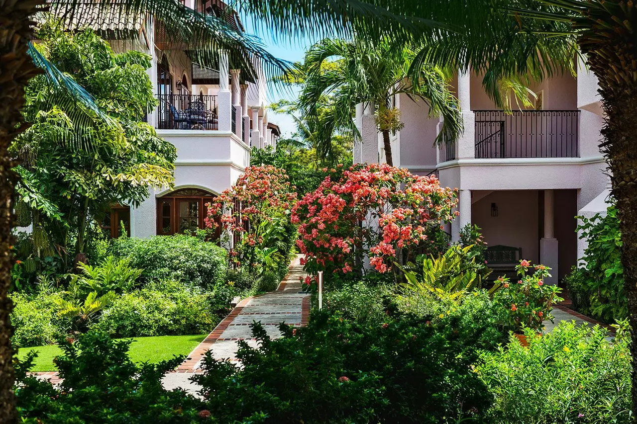Cap Maison Courtyard Villa (3 bed) in Saint Lucia, photo 12 of 20