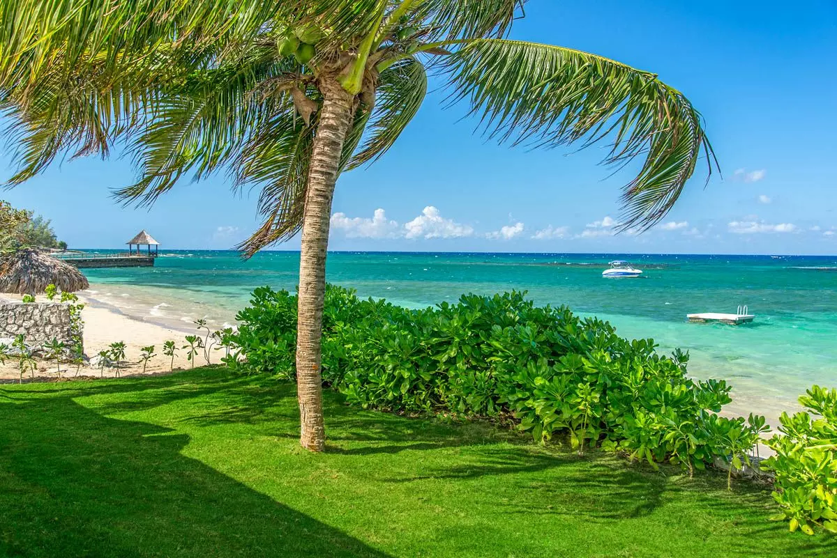 Sunset Beach Villa in Jamaica, photo 17 of 30