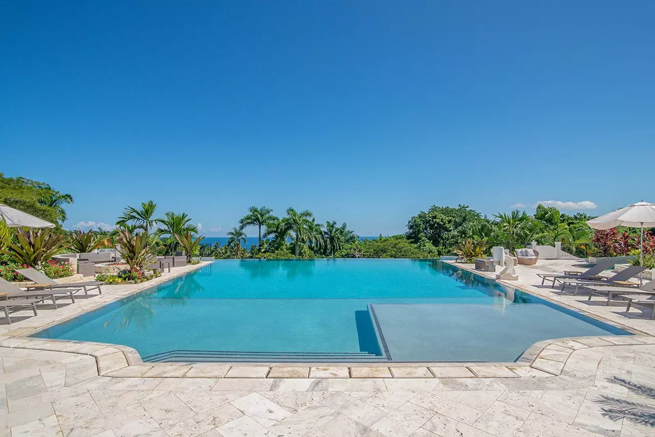 Infinity at the Tryall Club in Jamaica, photo 9 of 30