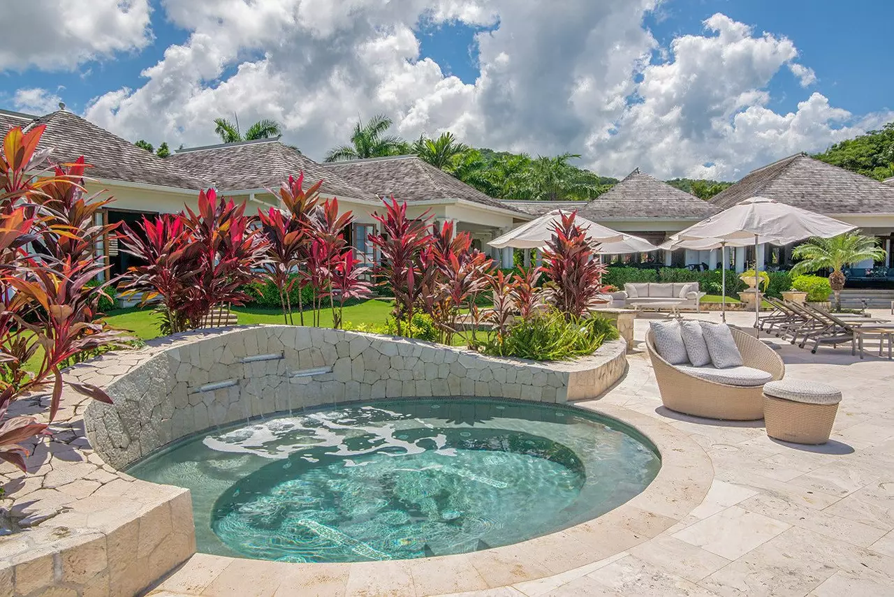 Infinity at the Tryall Club in Jamaica, photo 14 of 30